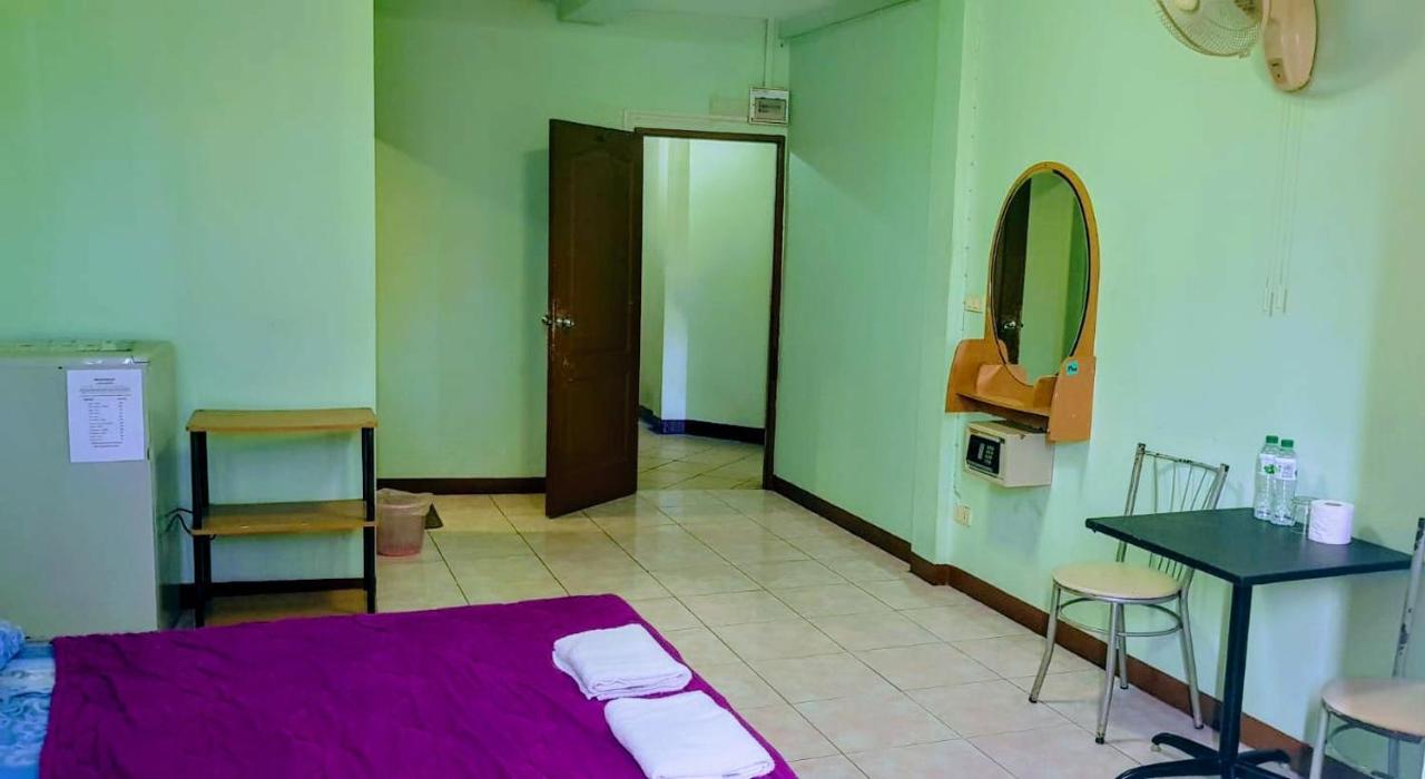 شقة بي آر - فندق واكينج ستريت باتايا المظهر الخارجي الصورة